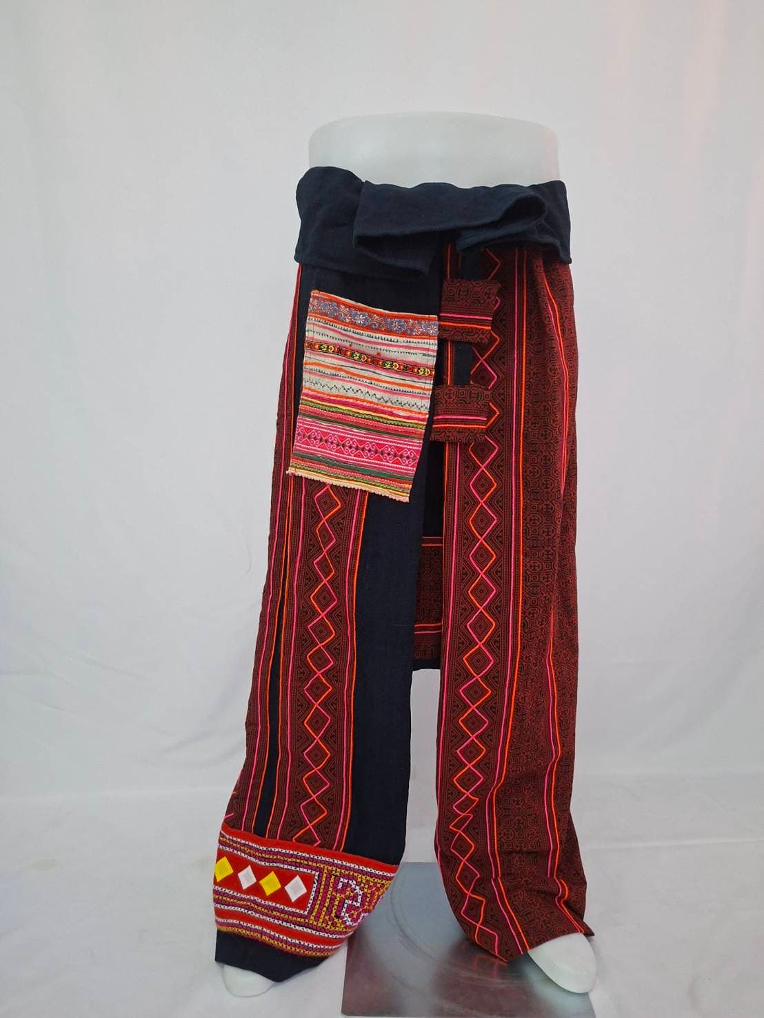 HEMP FABRIC PANTS