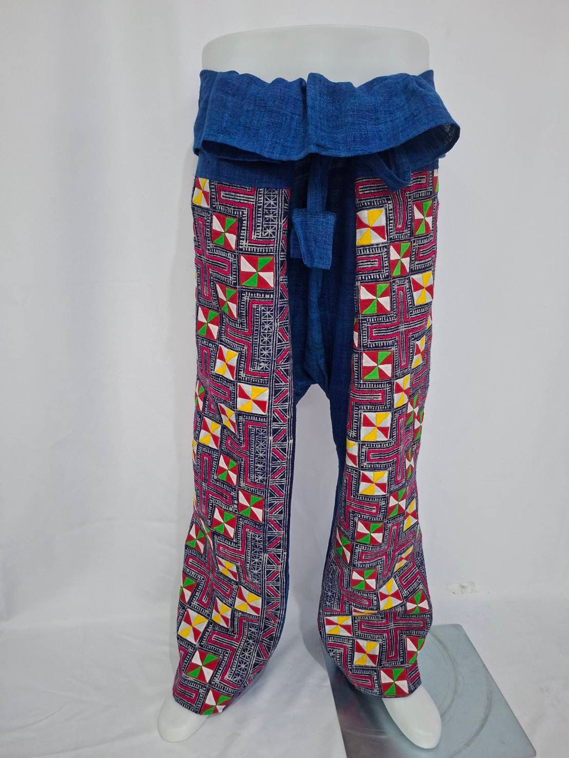 HEMP FABRIC PANTS