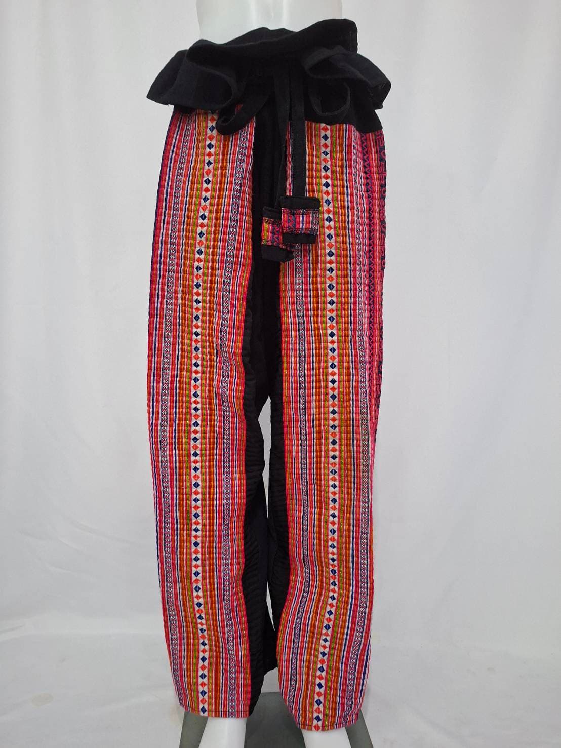 HEMP FABRIC PANTS