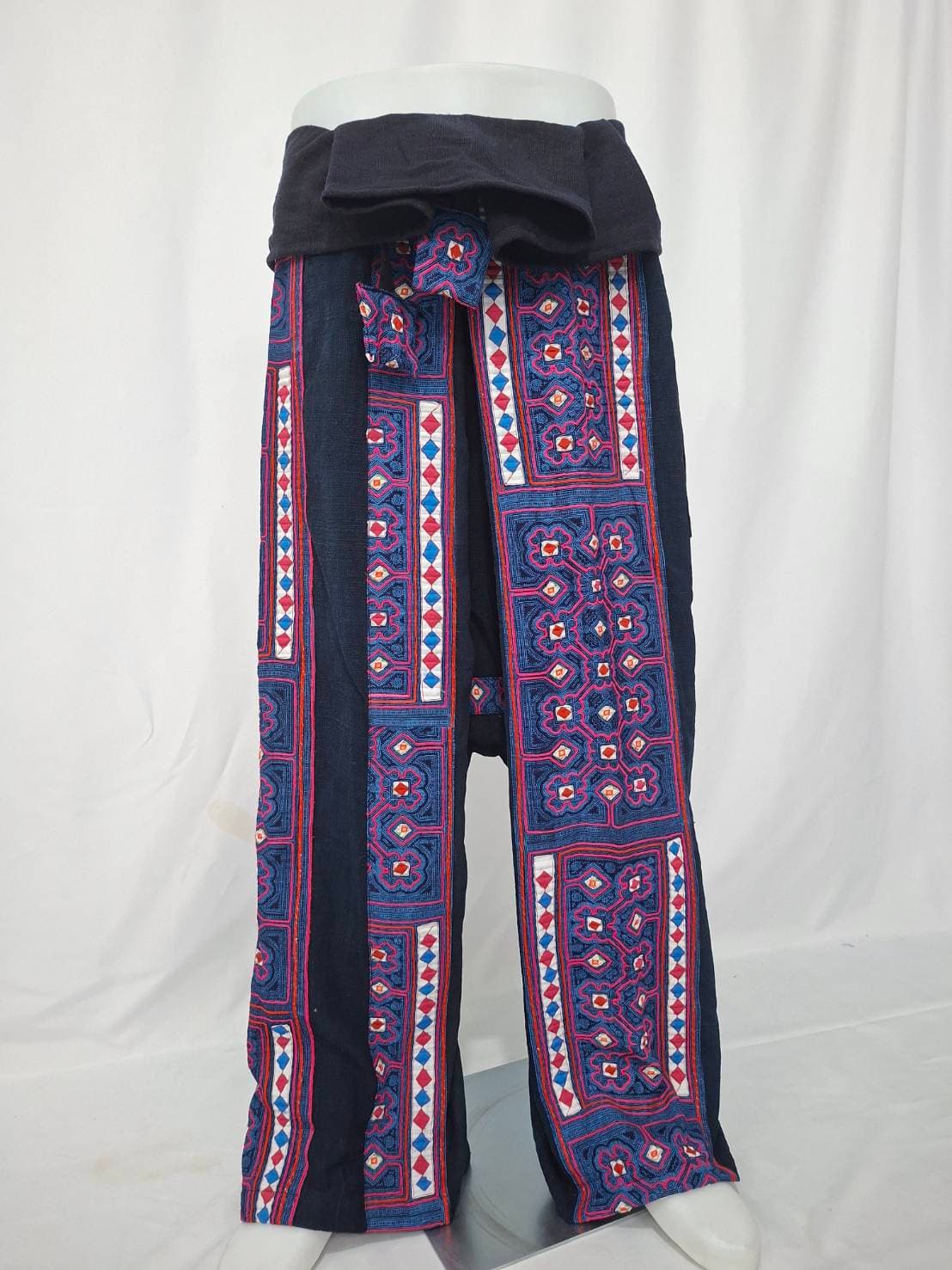 HEMP FABRIC PANTS
