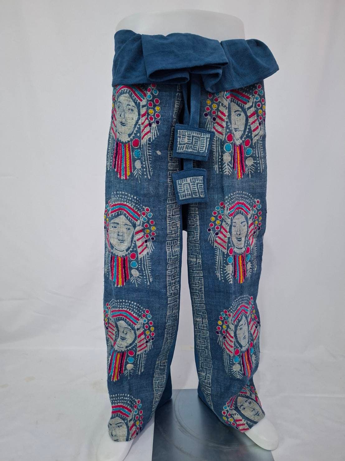 HEMP FABRIC PANTS
